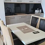 Borna Apartamento *