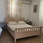 Borna Apartamento