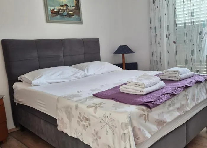 Borna Baška Voda